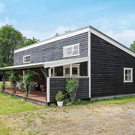 Holiday home Holiday Lxxvii