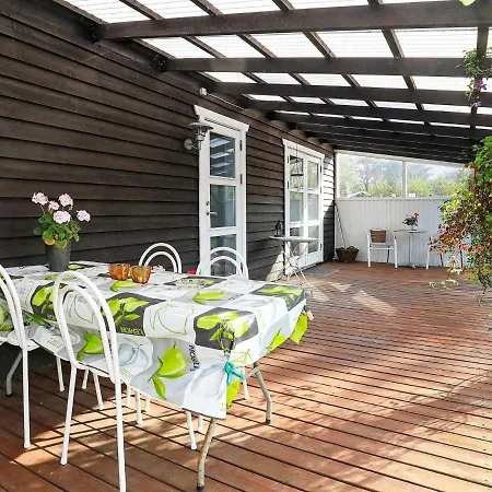 Holiday home Holiday Lxxvii Hals